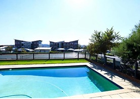 The Steynview Apartment