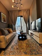 Stylish 1BR Lake View Retreat
