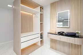 Bangkok's Most Beautiful Modern  Villa