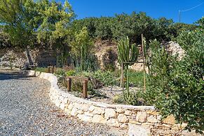 Anassa Cycladic Village
