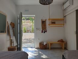 Anassa Cycladic Village