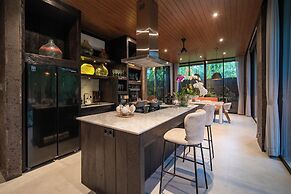 Kelapa Luxury Villa
