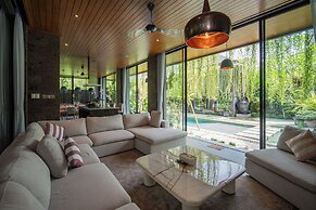 Kelapa Luxury Villa