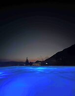 Casa Cuba - Spectacular Lake and Mountain View