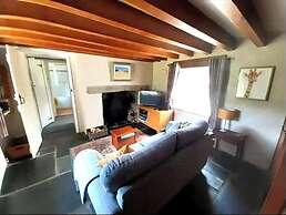 Cottage - Sleeps 2 - River Lynher Walks & Fishing