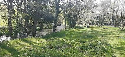 Cottage - Sleeps 2 - River Lynher Walks & Fishing