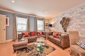 Lisburne Place