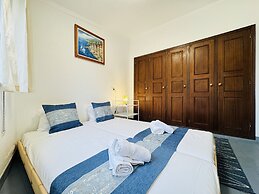 Vilamoura Summer Villa 2 by Homing