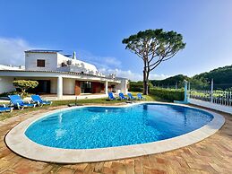 Vilamoura Summer Villa 2 by Homing