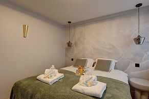 Sublime AC Apartment Eiffel Tower Champs de Mars
