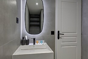 Sublime AC Apartment Eiffel Tower Champs de Mars