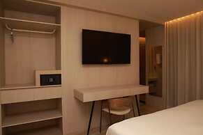 VPV SUITES & CASINO