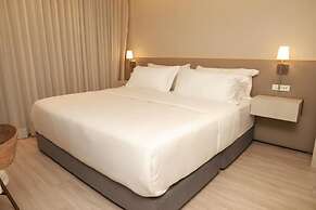 VPV SUITES & CASINO