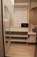 VPV SUITES & CASINO