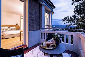 Villa Elisa. M