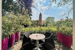 Villa Elisa. M