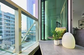 Luxury Full Marina View