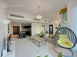 Luxury Full Marina View