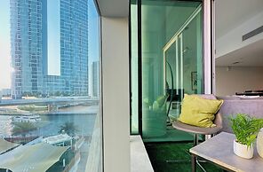 Luxury Full Marina View