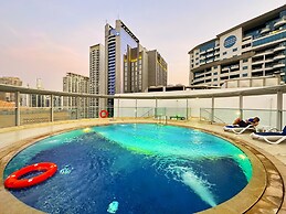 Luxury Full Marina View