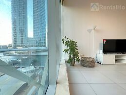 Luxury Full Marina View