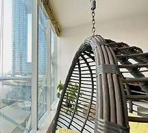 Luxury Full Marina View