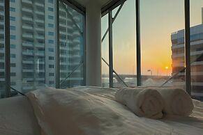 Luxury Full Marina View