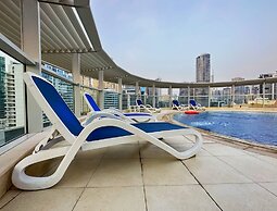 Luxury Full Marina View
