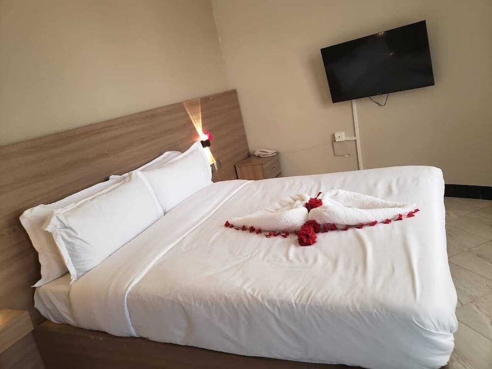 Chevas Hotel