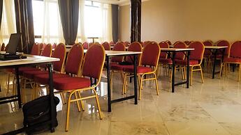 Chevas Hotel