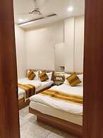 Shree ShyamRaj Hotel