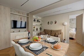 Sublime AC Apartment Eiffel Tower Champs de Mars