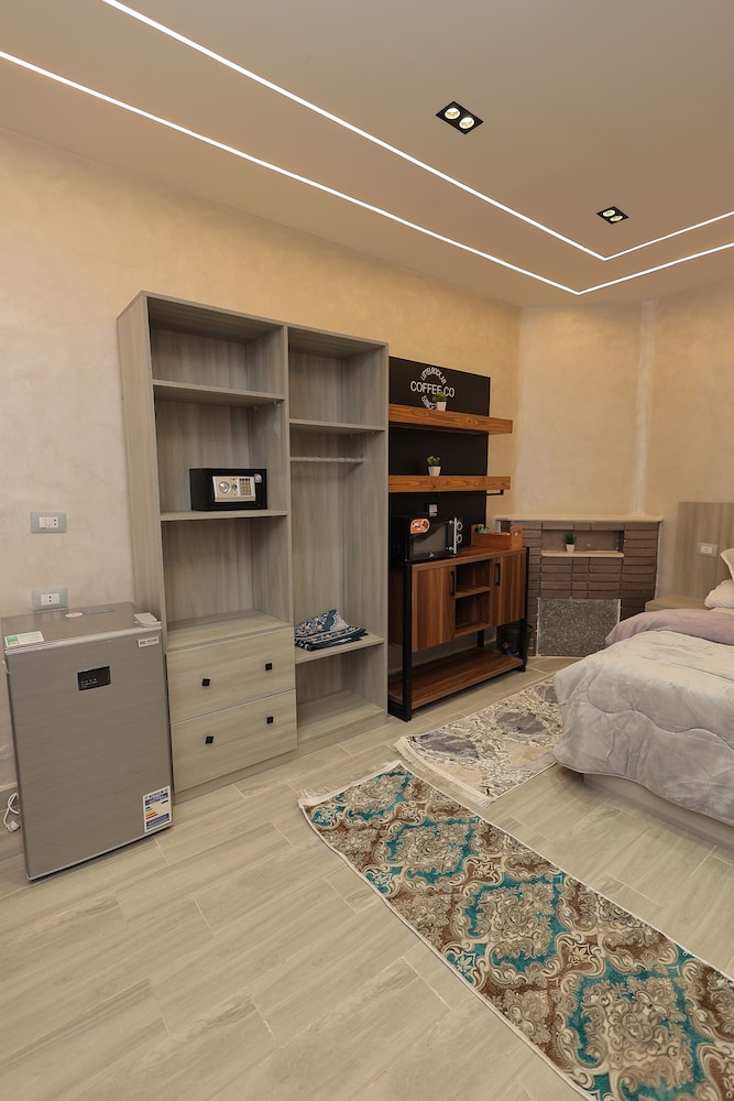 Elmandara Residence