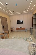 Elmandara Residence