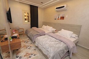 Elmandara Residence