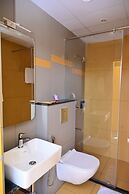 Lumis Hotel