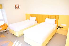 Lumis Hotel