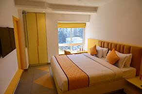 Lumis Hotel