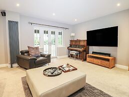 Woodlands House