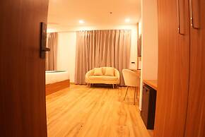 Hibiscus Elite Hotel