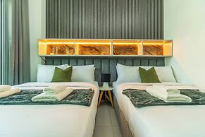 Unforgettable Canal & Sea View