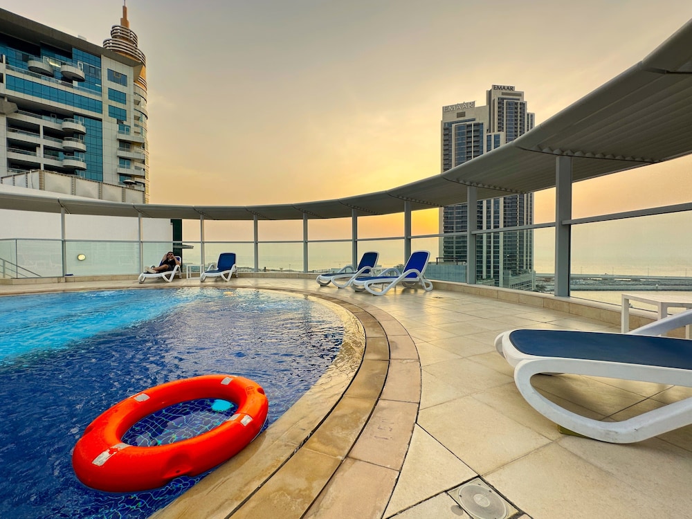 Unforgettable Canal & Sea View