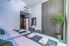 Unforgettable Canal & Sea View