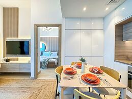 Super Luxury Flat Design with Sea View