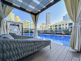Super Luxury Flat Design with Sea View
