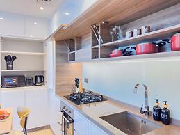 Super Luxury Flat Design with Sea View