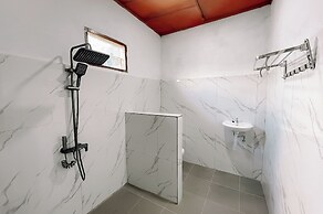 Doni Guest House by Staigo