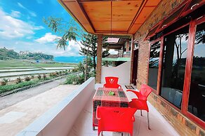 Doni Guest House by Staigo