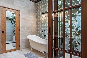 Frontera 23 by Escajal Homes