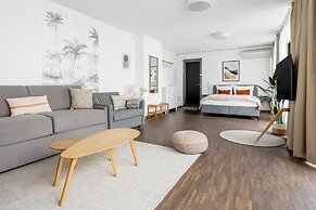 Global Living Augsburg Rathausplatz
